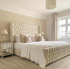 CHESTERFIELD WINGBACK BED