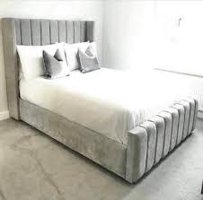 WINGBACK PANEL LINE BED